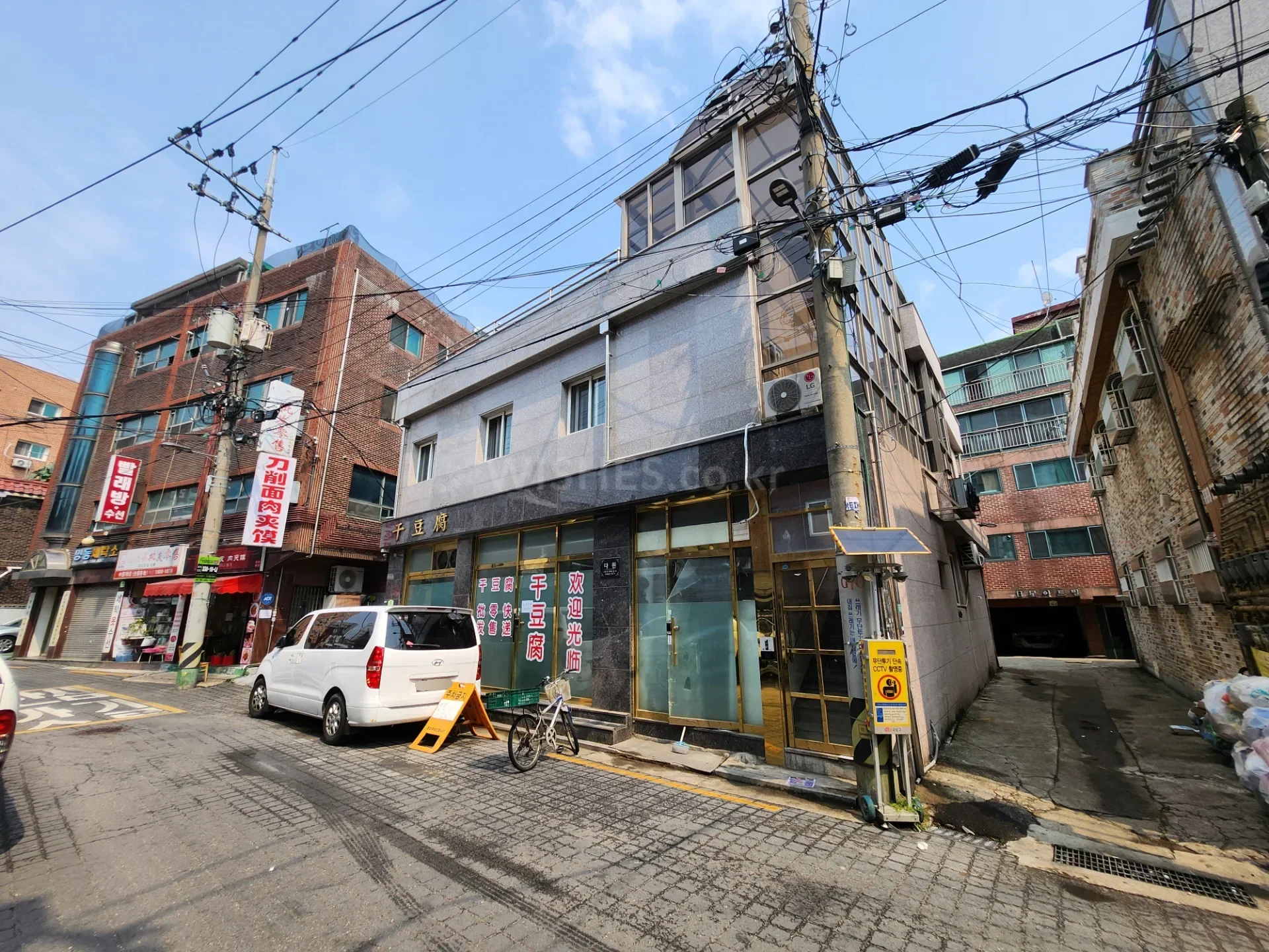 가리봉동 55평 상가 월세 2,000/200만원 · 1층 남구로역